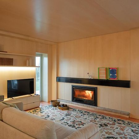 Hotel 70'S Wood House Maía Exteriér fotografie